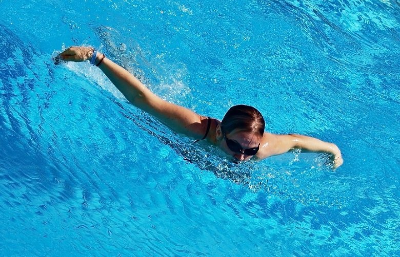bơi lội giảm cân
